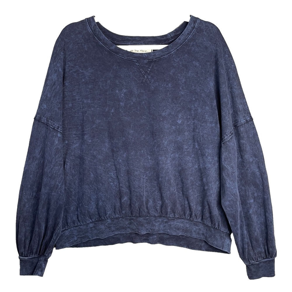 We The Free People Long Sleeve Tee Shirt Size XS‎ Blue Mineral Fade Wash Slouchy